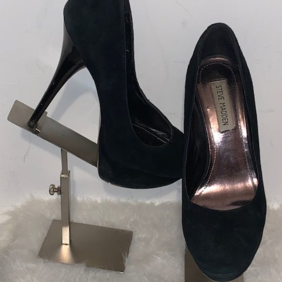 Steve Madden Caryssa Suede Pumps - Picture 3 of 5